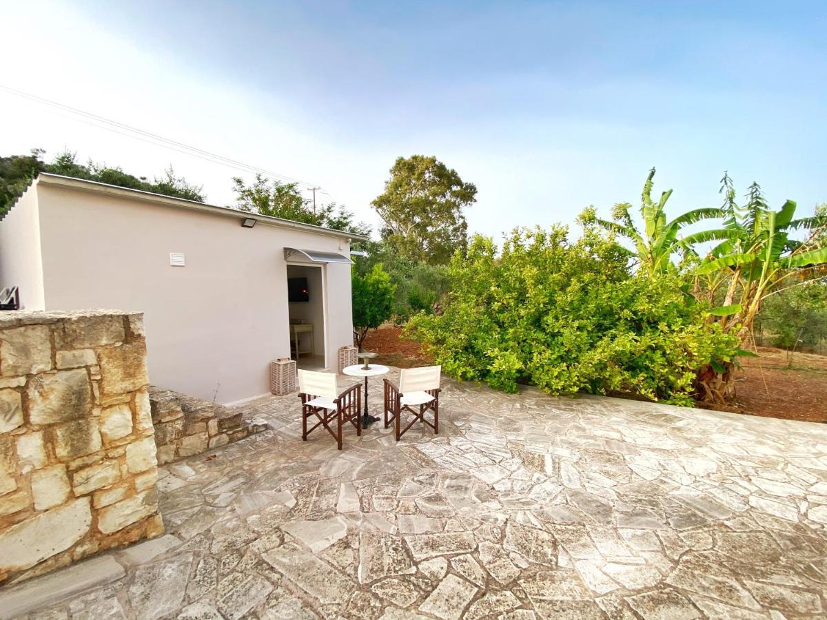 Mg Cozy Garden View Studio Korakiai Bagian luar foto